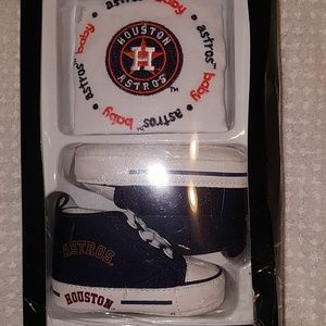 Houston Astros Bib & pre-walkers set